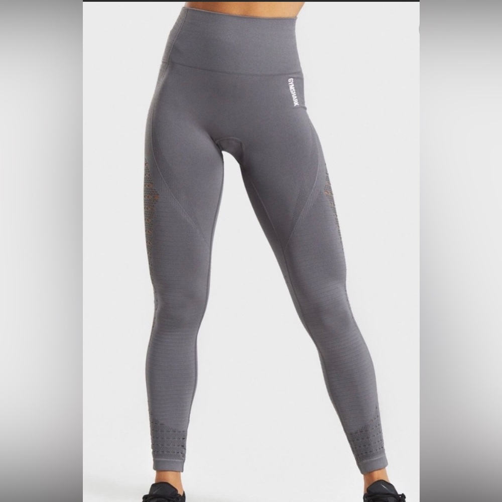Authentic ENERGY SEAMLESS LEGGINGS.